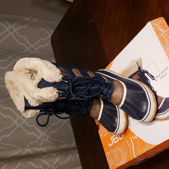 JBU Ladies Winter and Spring boots. Size 9, New with it's Box. Color Navy Blue - Picture 6 of 9